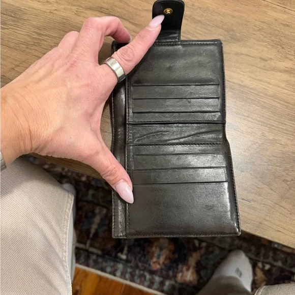 CHANEL Textured Black Leather Wallet - Picture 3 of 6